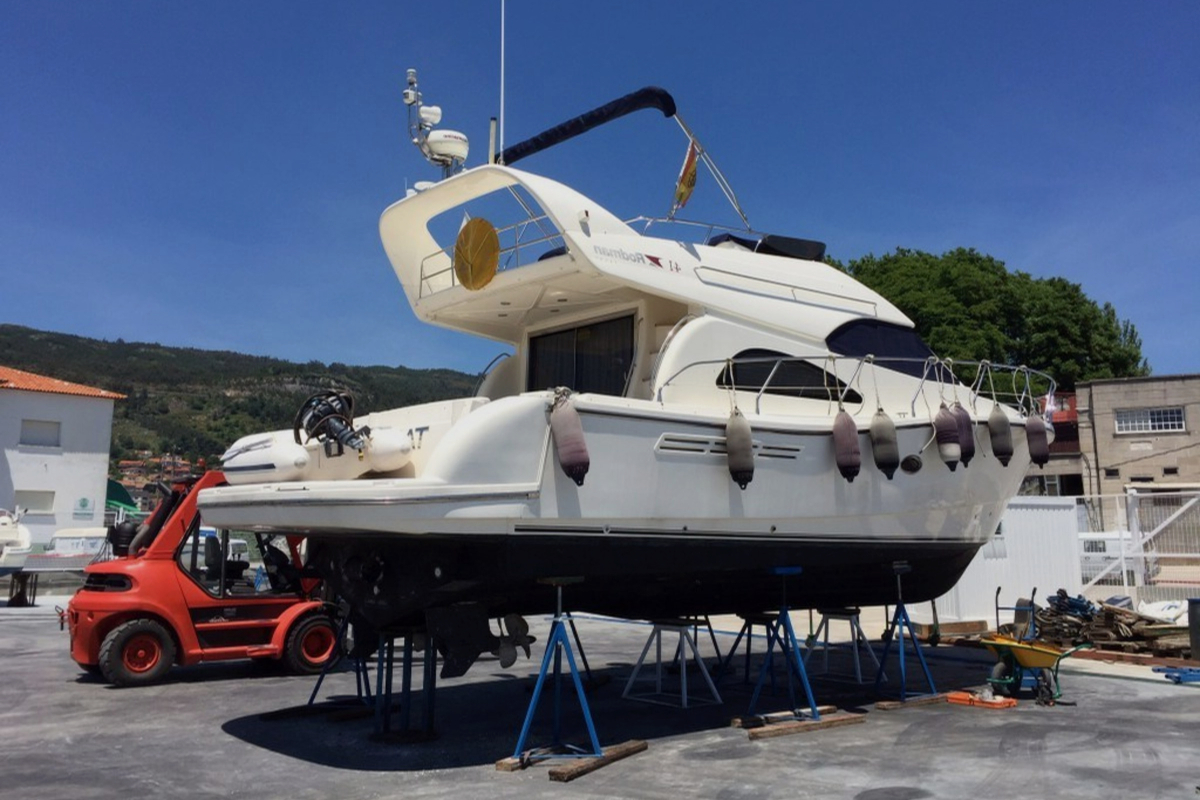 Amo Yachts - How much does it cost to winter a boat? The value of protecting your boat