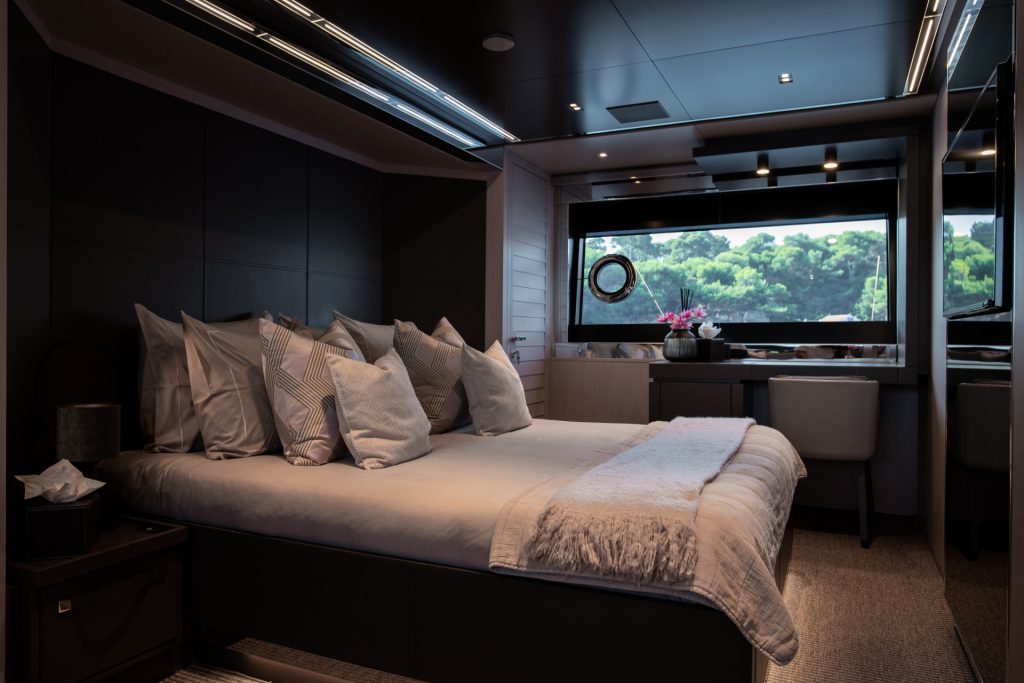 Riva Argo 90 Ella 15