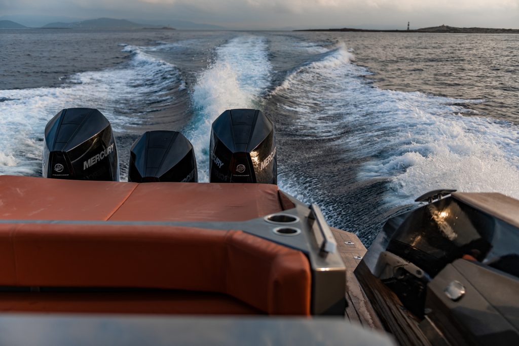 Boat2 015