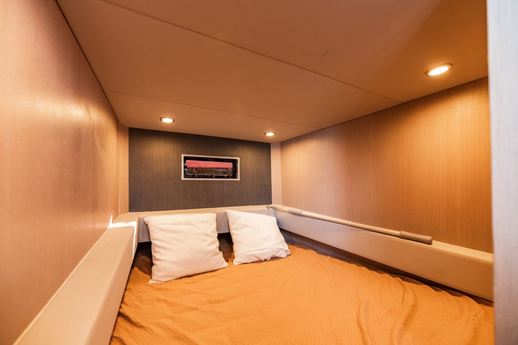 Boat2 018