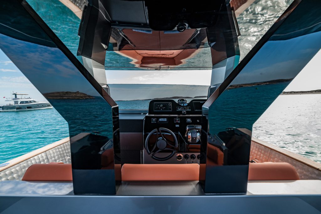 Boat2 023