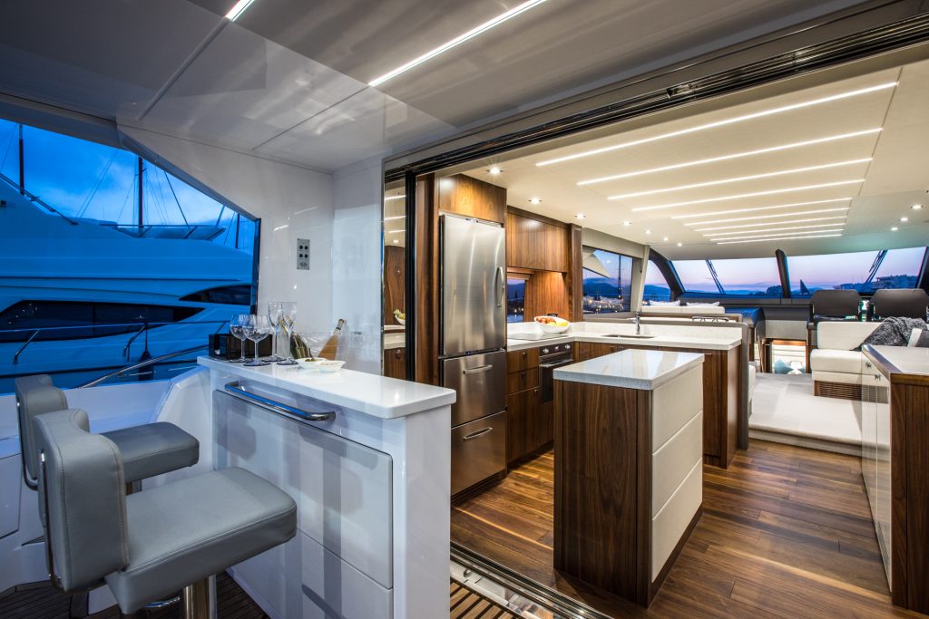 Bar Ext + Galley SunMarine Copy Right
