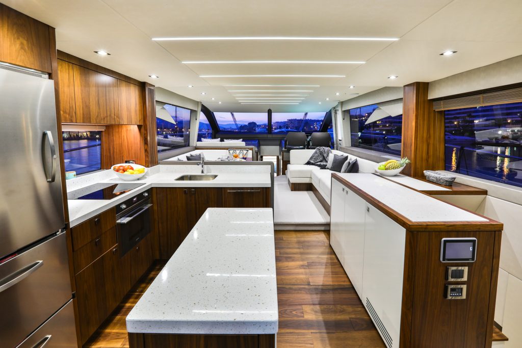 Galley + Saloon SunMarine Copy Right