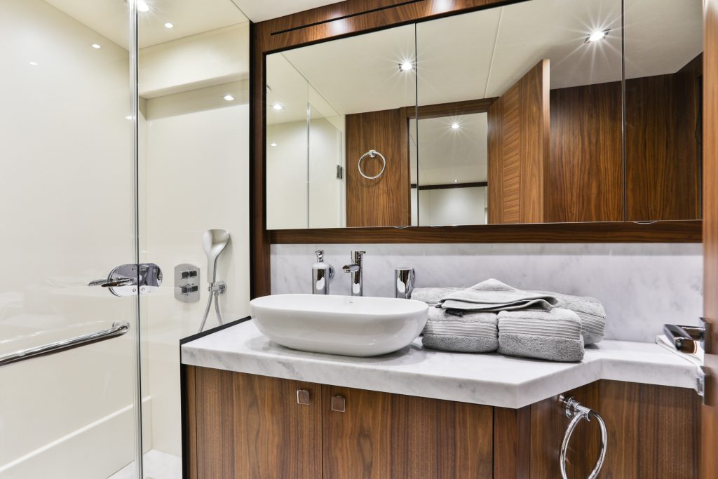 Master Cabin Bathroom 1 SunMarine Copy Right