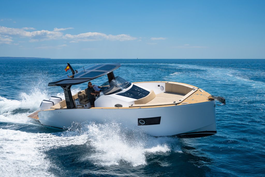 Tesoro 40 outboard Mallorca